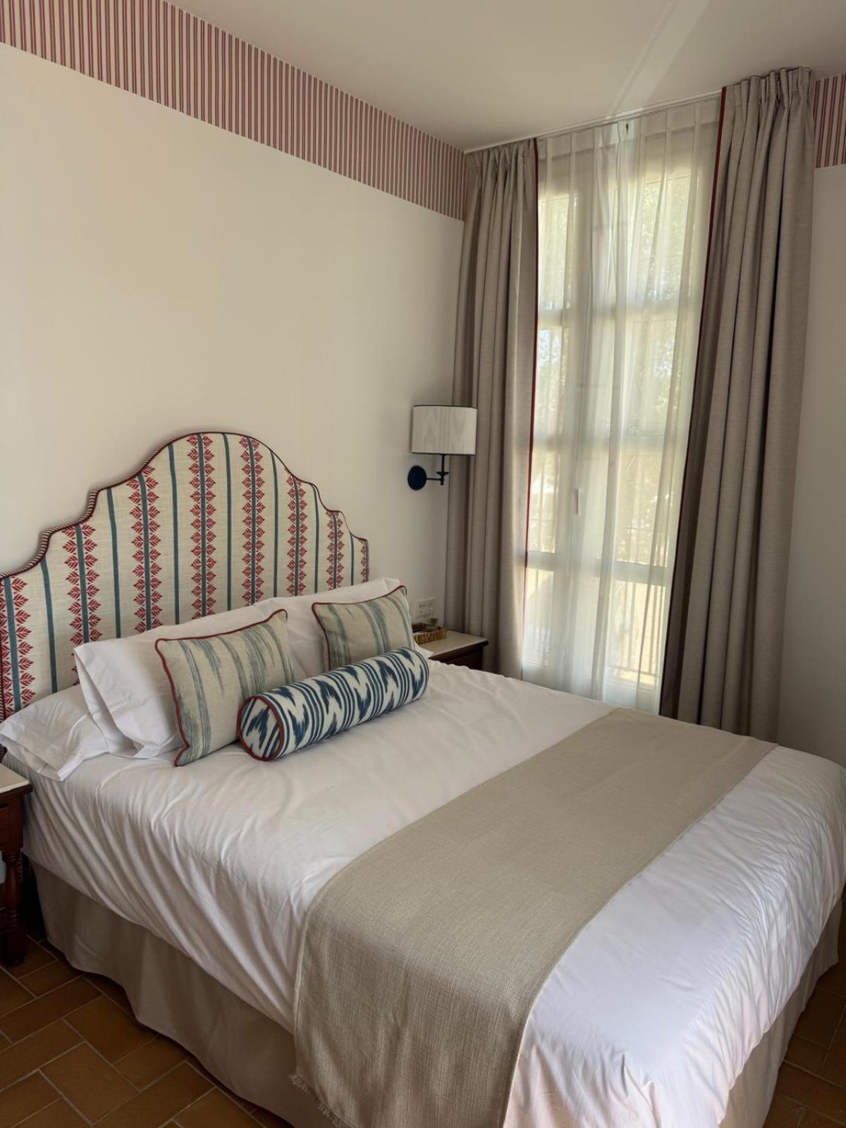 Hotel Toruno Del Rocio El Rocio Luaran gambar