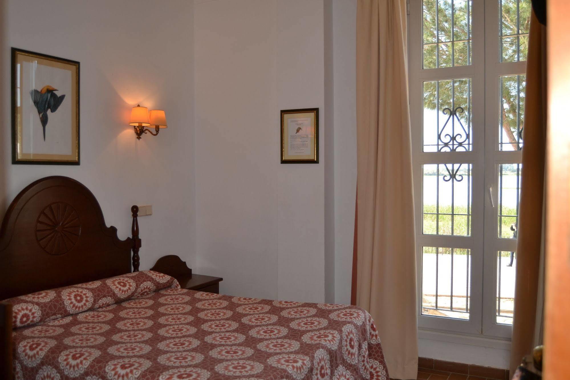 Hotel Toruno Del Rocio El Rocio Luaran gambar